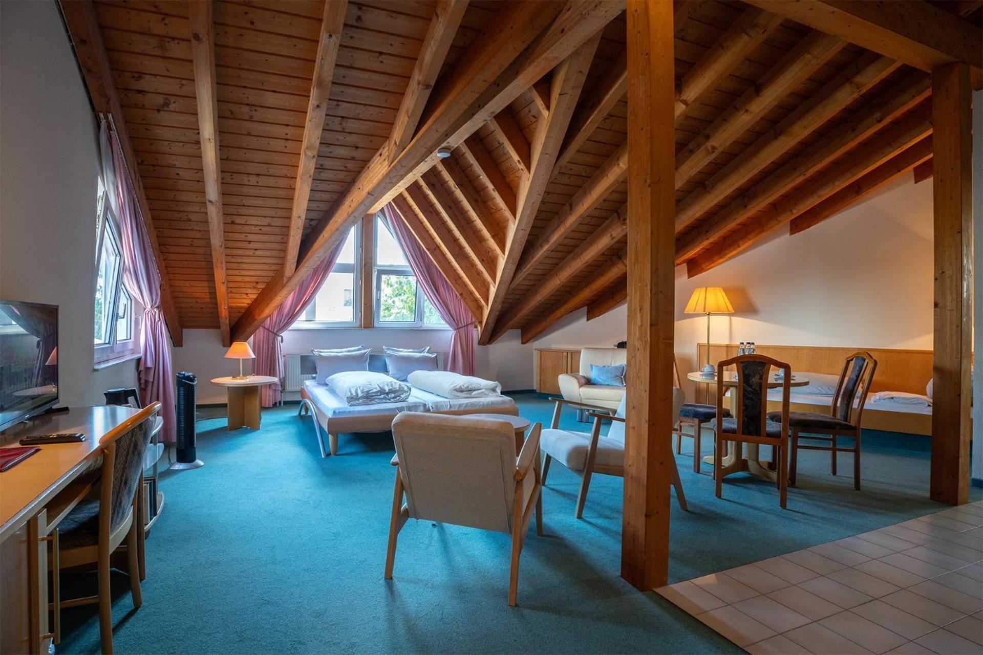 Hotel Sonne Бад Хомбург фор дер Хьое Екстериор снимка