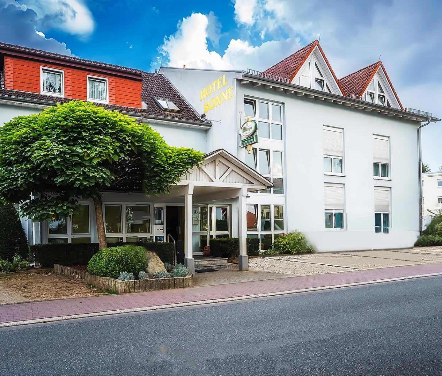Hotel Sonne Бад Хомбург фор дер Хьое Екстериор снимка