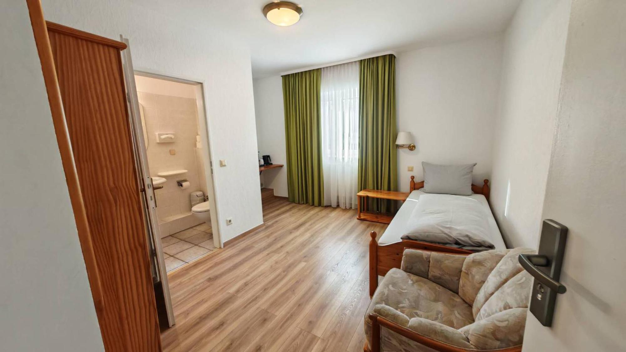 Hotel Sonne Бад Хомбург фор дер Хьое Екстериор снимка