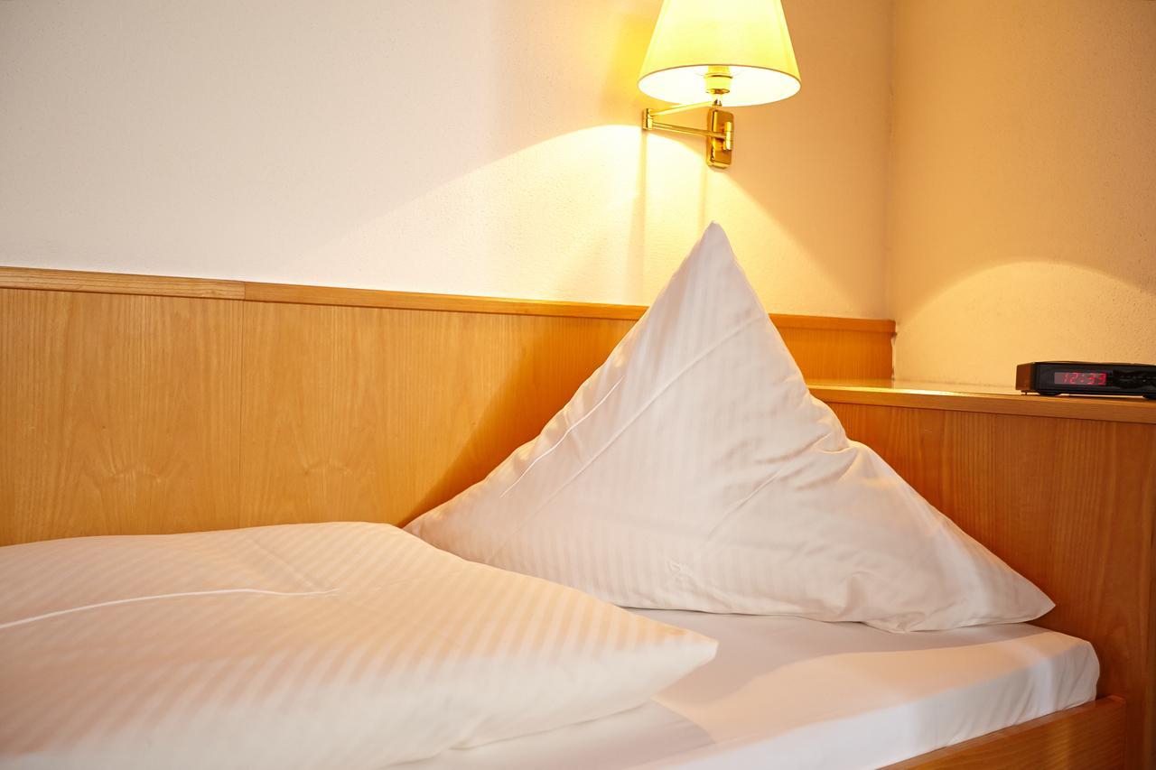 Hotel Sonne Бад Хомбург фор дер Хьое Екстериор снимка