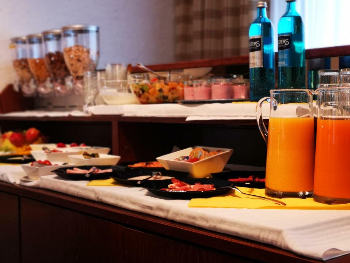 Hotel Sonne Бад Хомбург фор дер Хьое Екстериор снимка